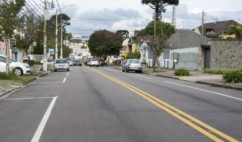 Em Meses Curitiba Ganha Km De Asfalto Novo Nos Bairros Grande